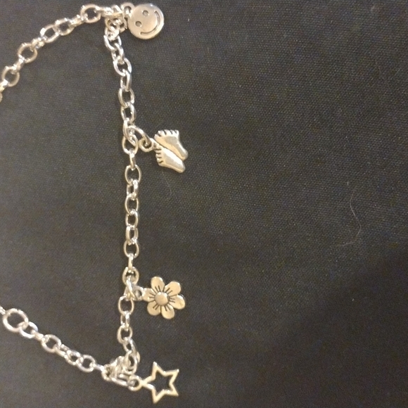 Silver Charm Bracelet 7 inch length - Picture 2 of 2